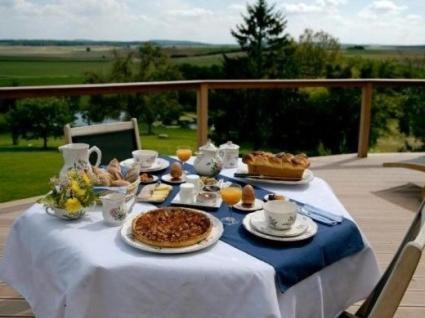La Dame Blanche Bed and Breakfast Bérig-Vintrange Buitenkant foto